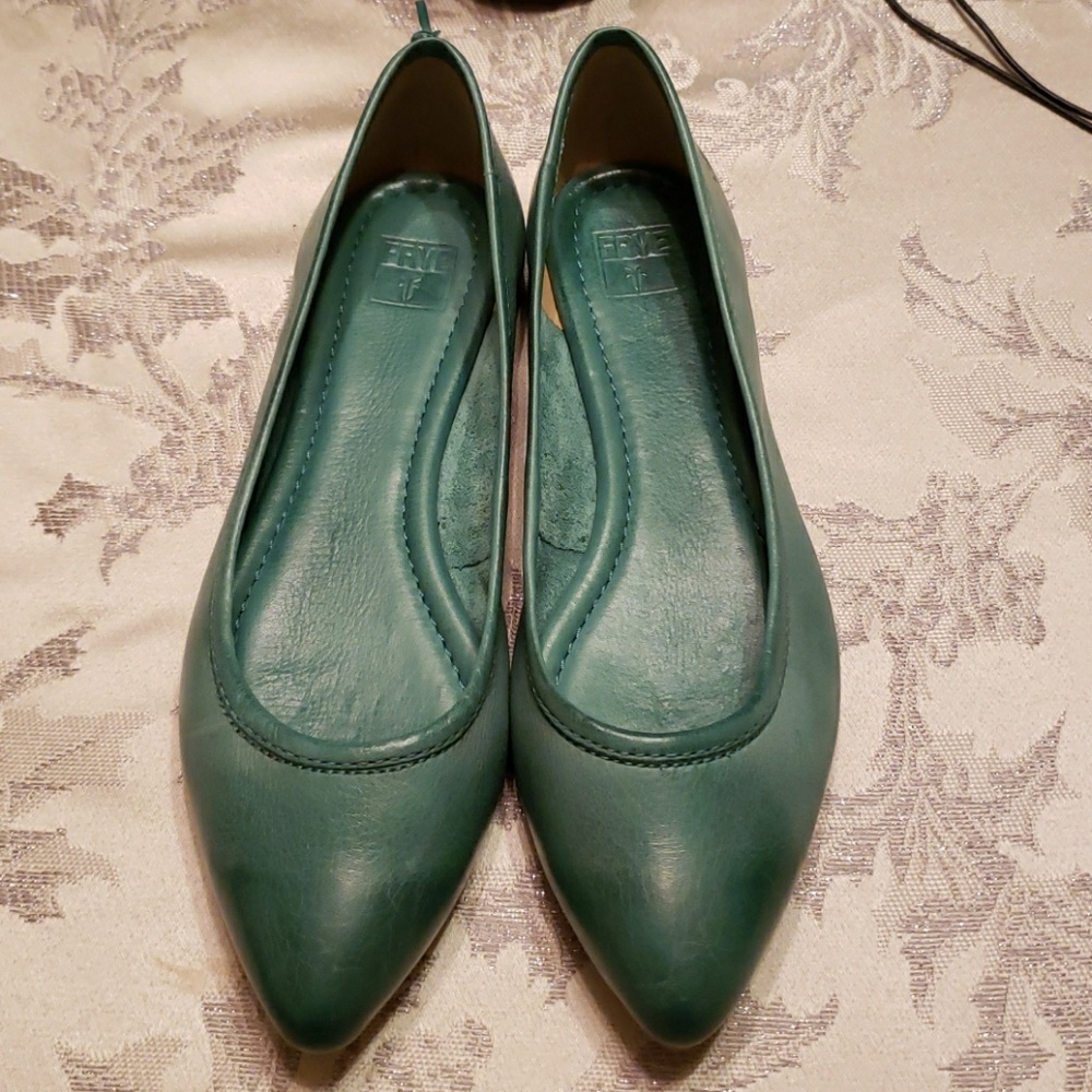 Frye Regina Teal Aqua Ballet Flat 8.5 NWOT 7